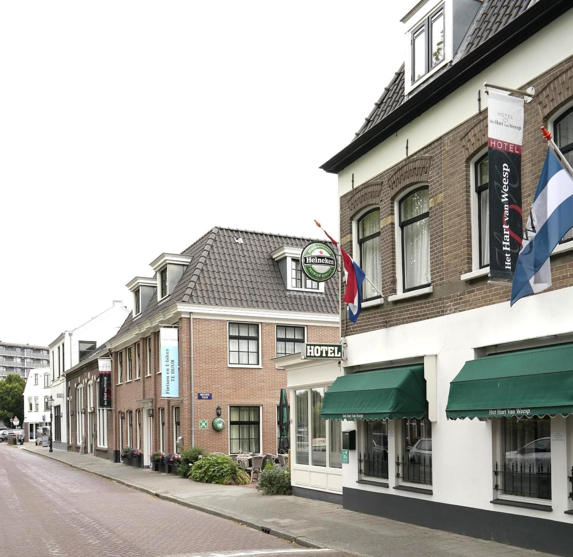 Het Hart Van Weesp Luaran gambar