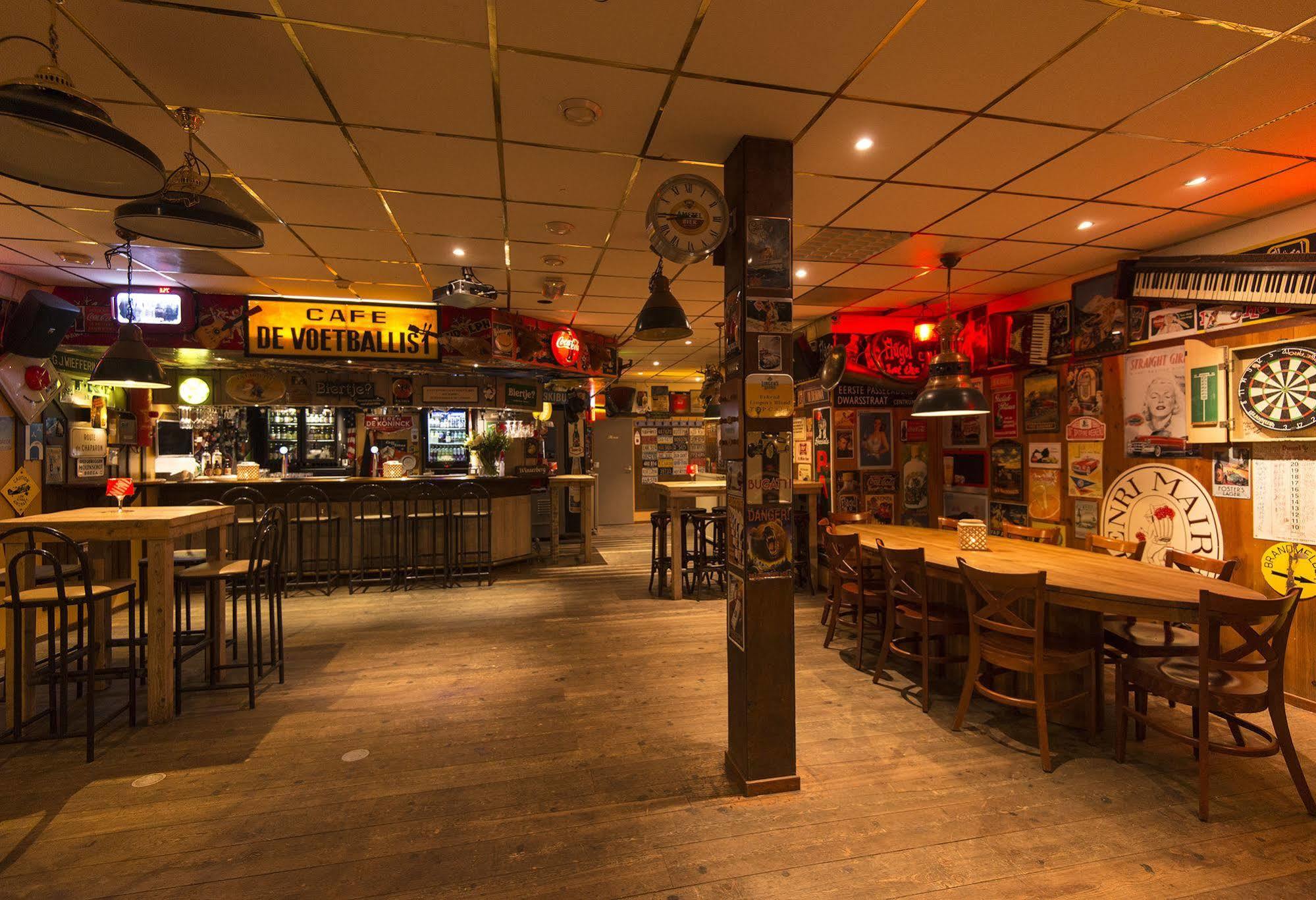 Het Hart Van Weesp Luaran gambar