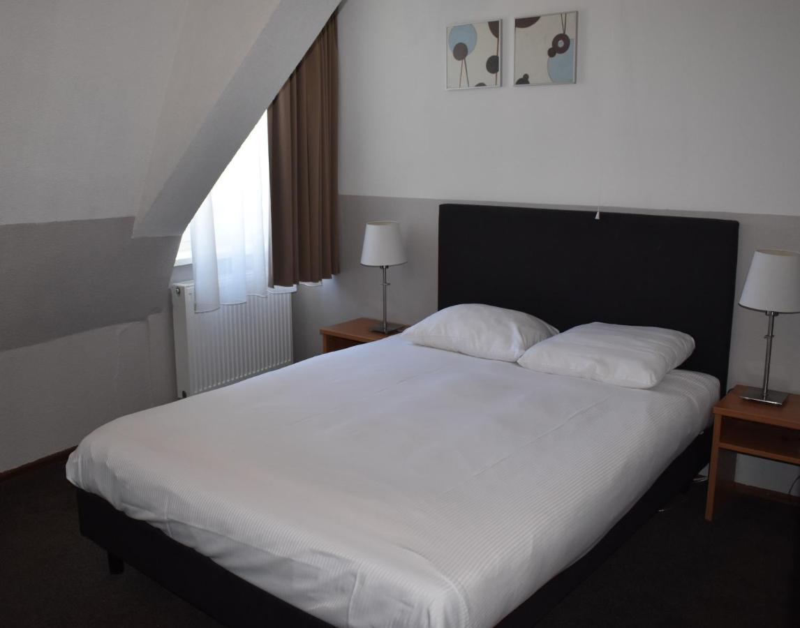 Het Hart Van Weesp Luaran gambar